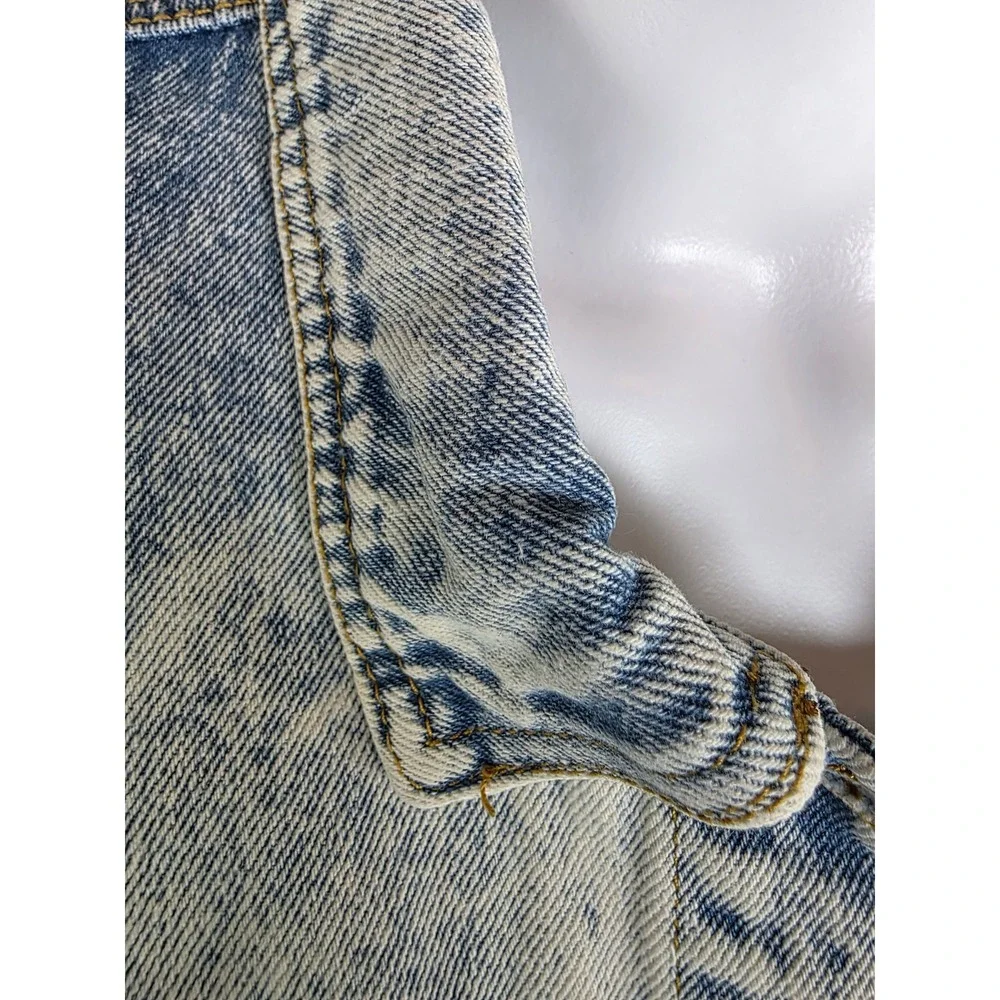 Rivalry Runway Denim Cowgirl‎ Acid Wash Distressed Jean Jacket Light Blue L
